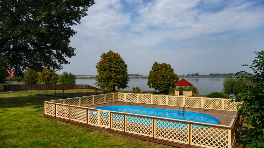 Открытый бассейн