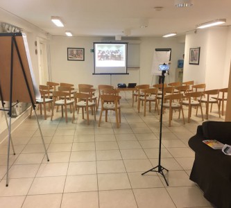 Конференц зал